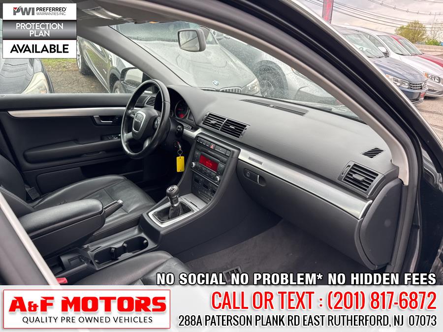 2008 Audi A4 2.0T Avant quattro photo
