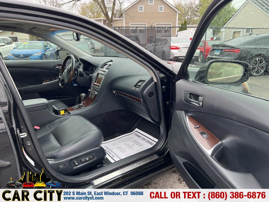 2011 Lexus ES 350 photo
