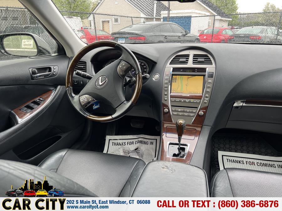 2011 Lexus ES 350 photo
