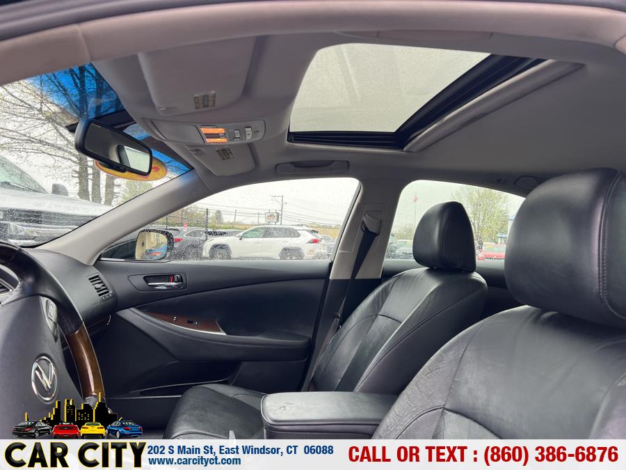 2011 Lexus ES 350 photo