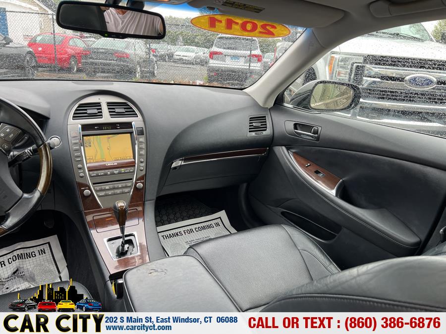 2011 Lexus ES 350 photo