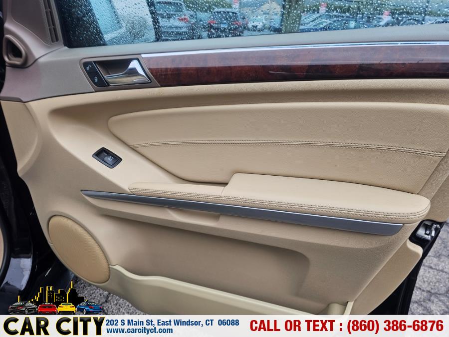 2011 Mercedes-Benz M-Class ML350 4MATIC photo