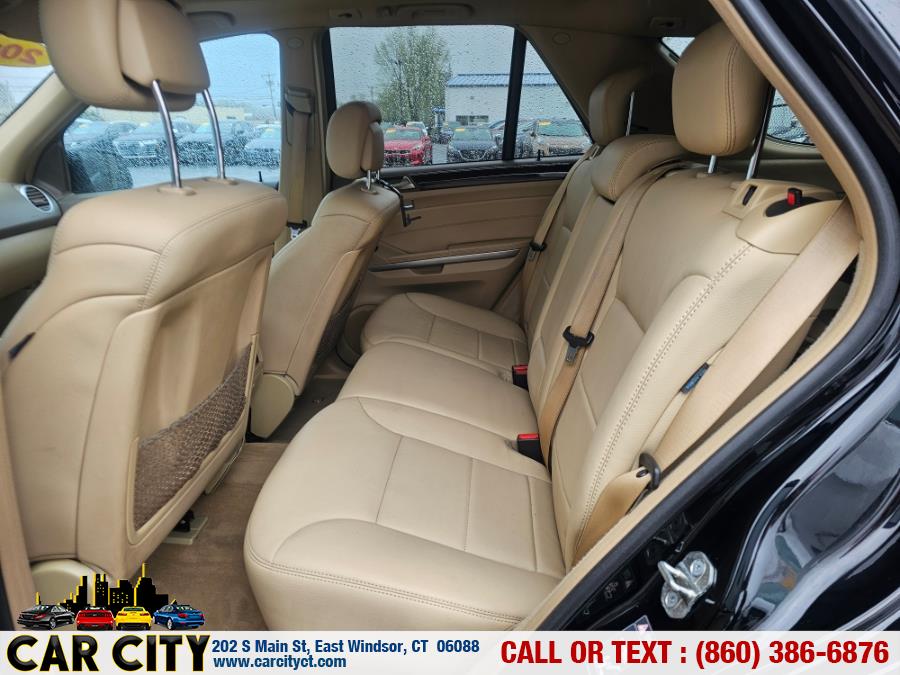 2011 Mercedes-Benz M-Class ML350 4MATIC photo