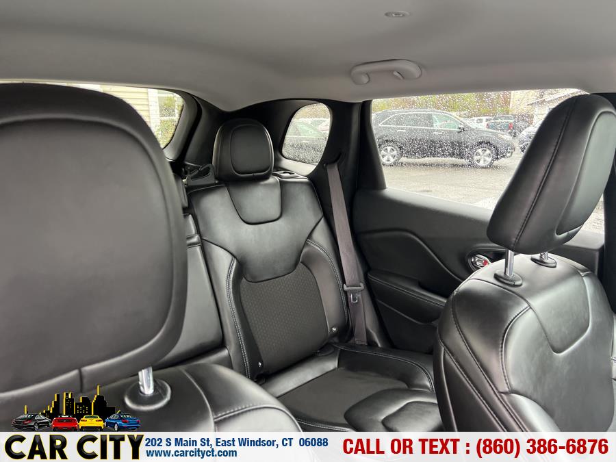 2019 Jeep Cherokee Latitude Plus 4x4 photo