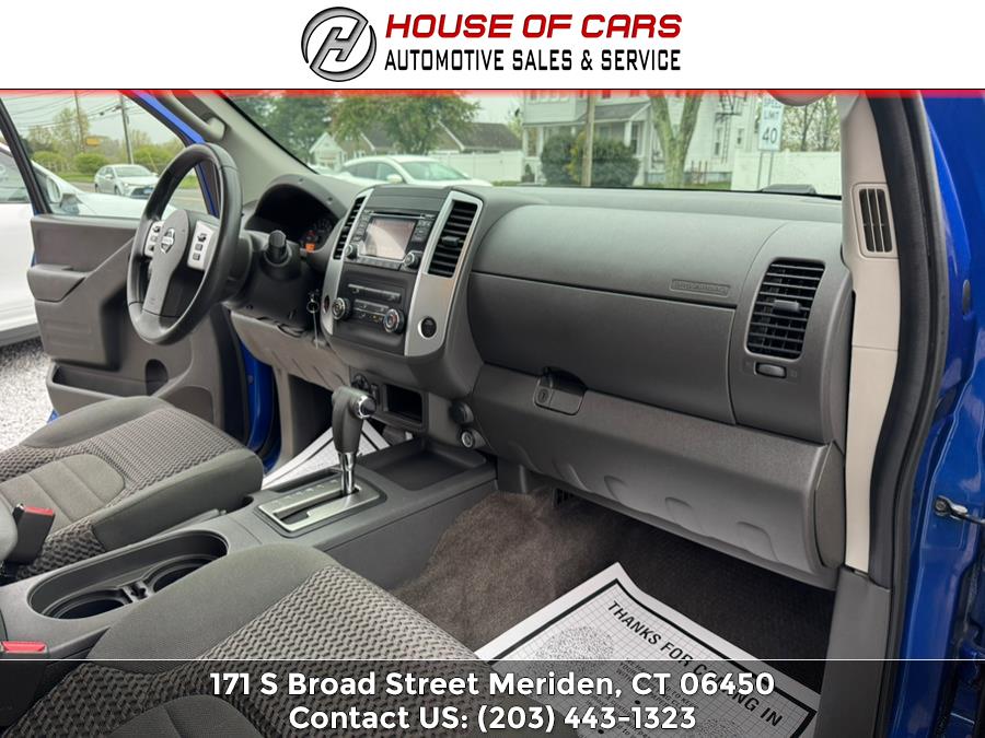 2015 Nissan Frontier 4WD King Cab Manual PRO-4X photo