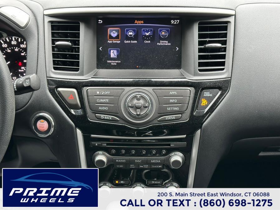 2018 Nissan Pathfinder 4x4 SL photo
