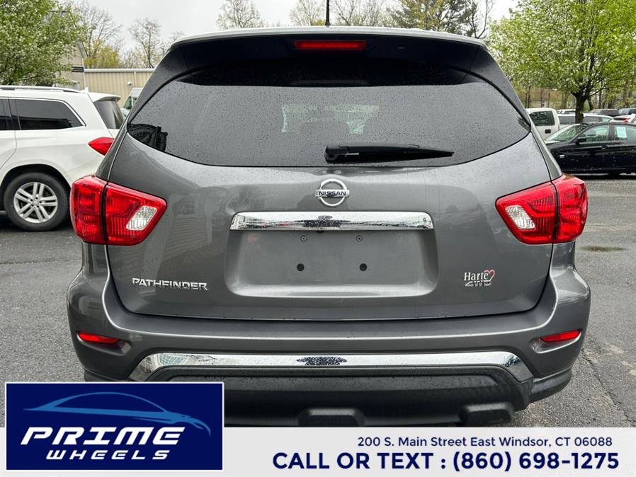 2018 Nissan Pathfinder 4x4 SL photo