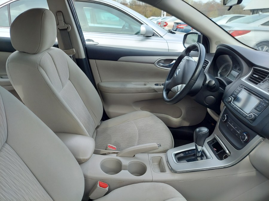 2015 Nissan Sentra 4dr Sdn I4 CVT SV photo