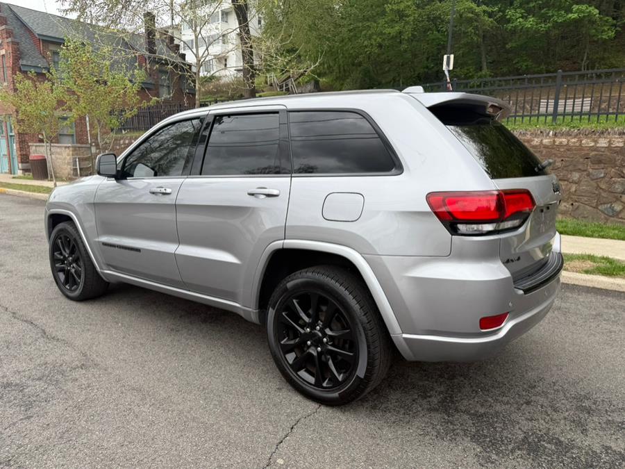 2018 Jeep Grand Cherokee Altitude 4x4 *Ltd Avail* photo
