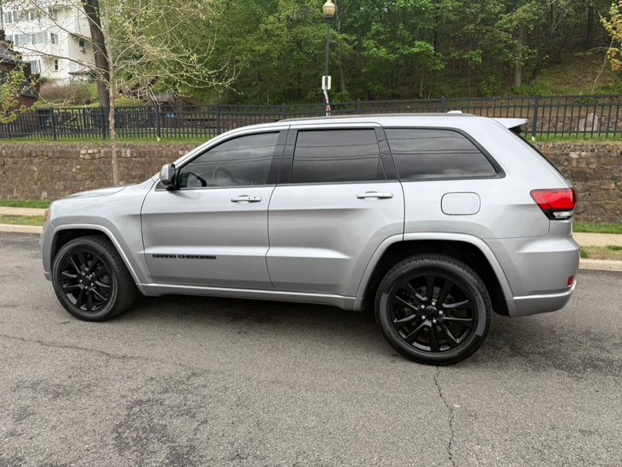 2018 Jeep Grand Cherokee Altitude 4x4 *Ltd Avail* photo