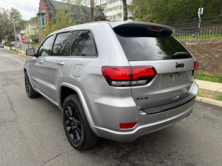 2018 Jeep Grand Cherokee Altitude 4x4 *Ltd Avail* photo