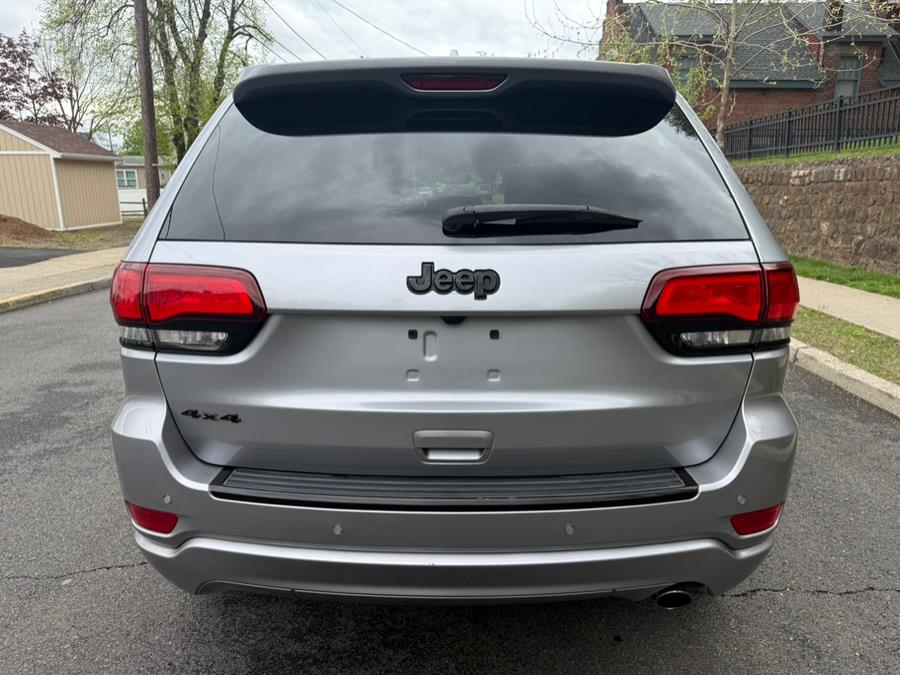 2018 Jeep Grand Cherokee Altitude 4x4 *Ltd Avail* photo