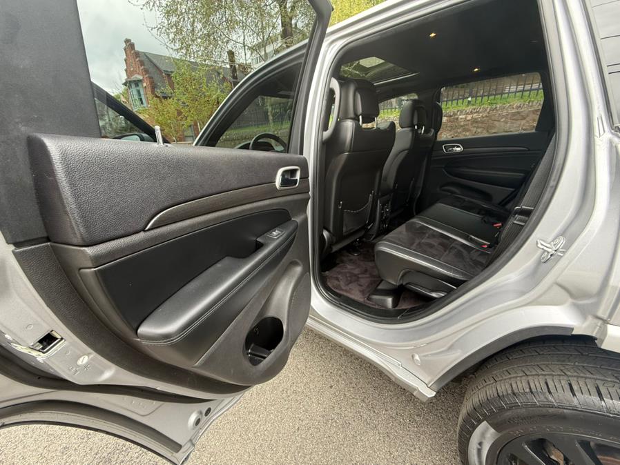 2018 Jeep Grand Cherokee Altitude 4x4 *Ltd Avail* photo