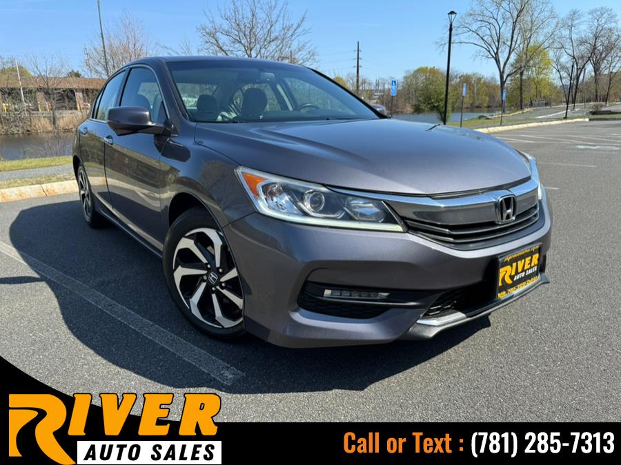 2017 Honda ACCORD SEDAN EX-L CVT photo