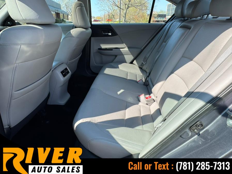 2017 Honda ACCORD SEDAN EX-L CVT photo