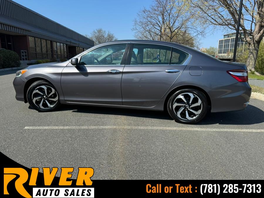 2017 Honda ACCORD SEDAN EX-L CVT photo
