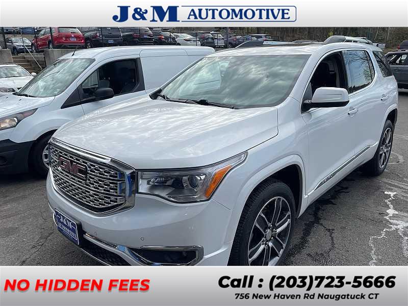 2018 GMC Acadia Denali photo