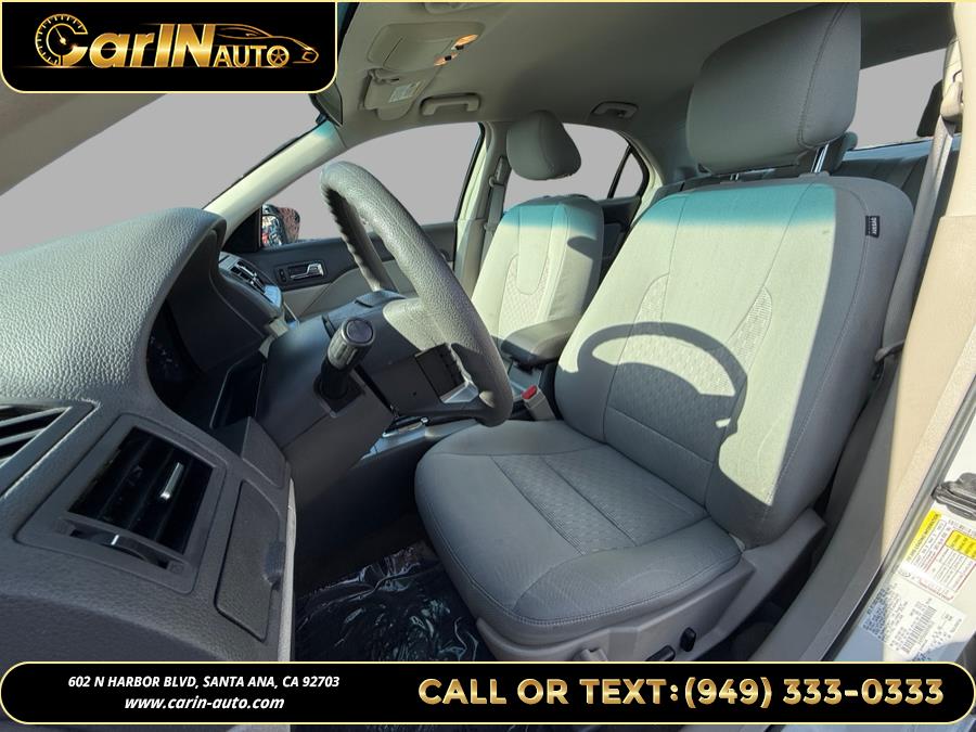 2012 Ford Fusion SE photo