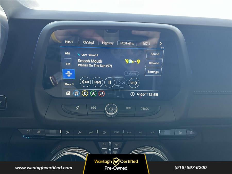 2020 Chevrolet Camaro 2dr Cpe 3LT photo