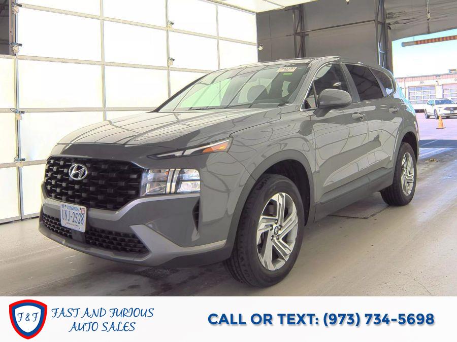 2022 Hyundai Santa Fe SE Sport Utility 4D photo
