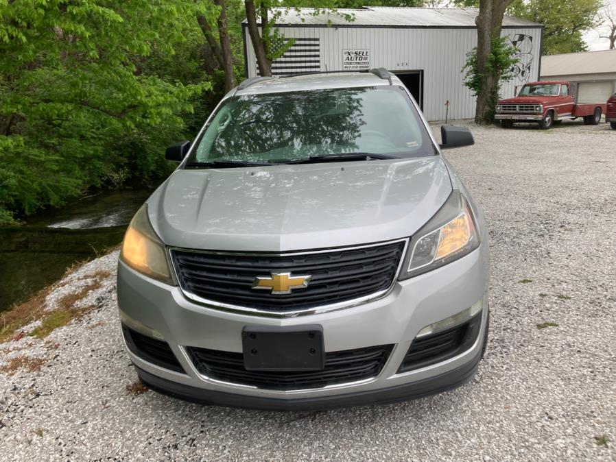 2014 Chevrolet Traverse LS photo