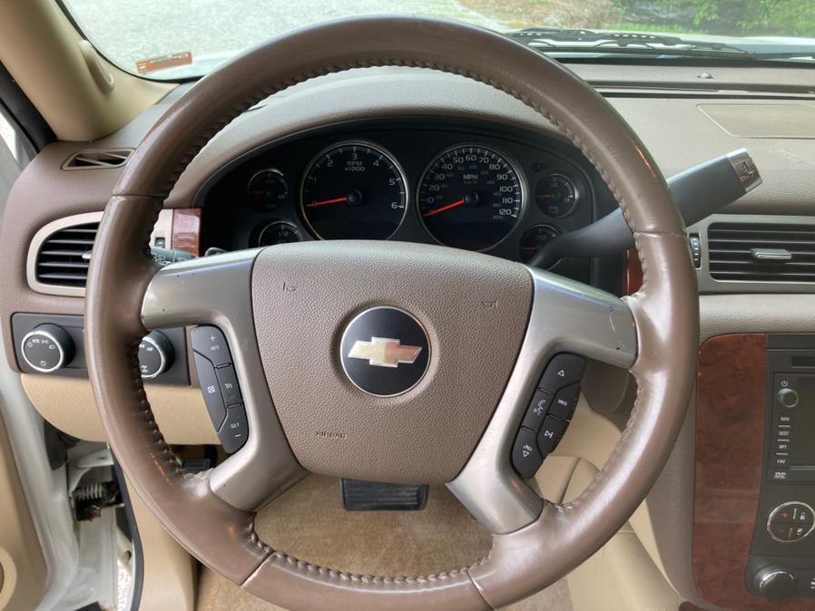 2009 Chevrolet Suburban LTZ 1500 photo