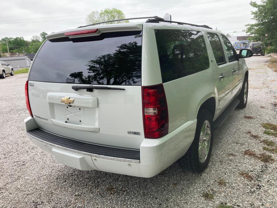 2009 Chevrolet Suburban LTZ 1500 photo