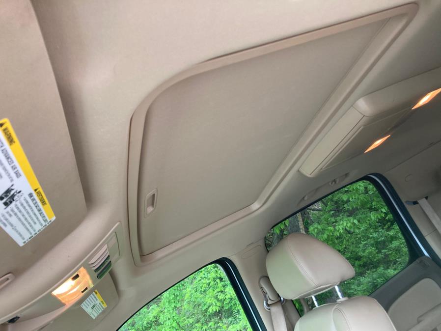 2009 Chevrolet Suburban LTZ 1500 photo