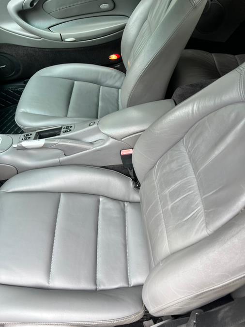 2002 Porsche 911 Carrera photo