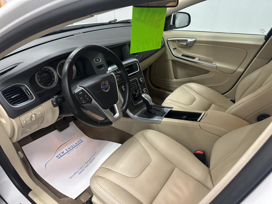 2013 Volvo S60 T5 photo