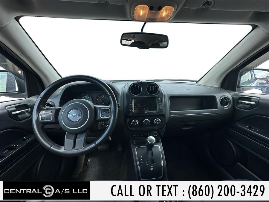 2013 Jeep Compass Latitude photo
