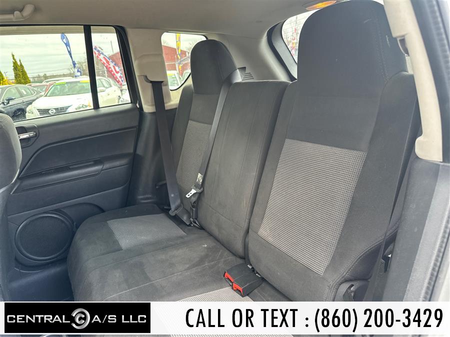 2013 Jeep Compass Latitude photo