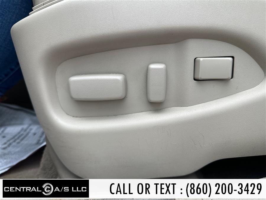 2011 Cadillac SRX Performance Collection photo