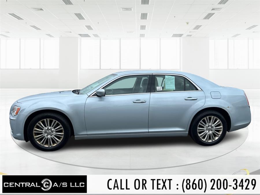 2013 Chrysler 300 photo