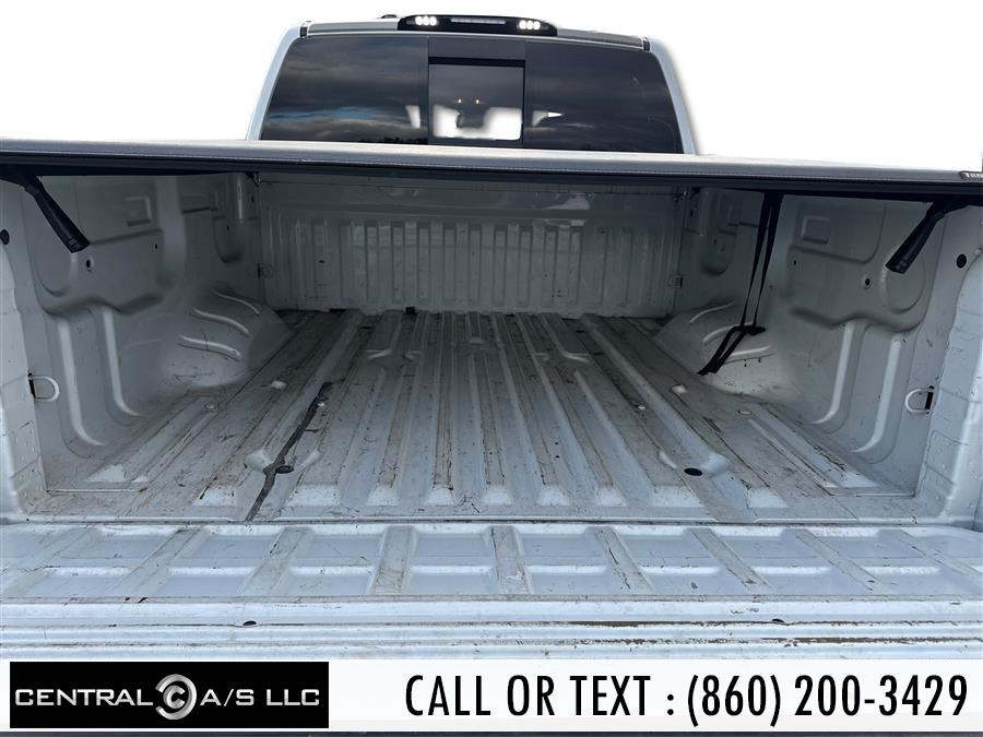 2018 Nissan Titan 4x4 Crew Cab PRO-4X photo