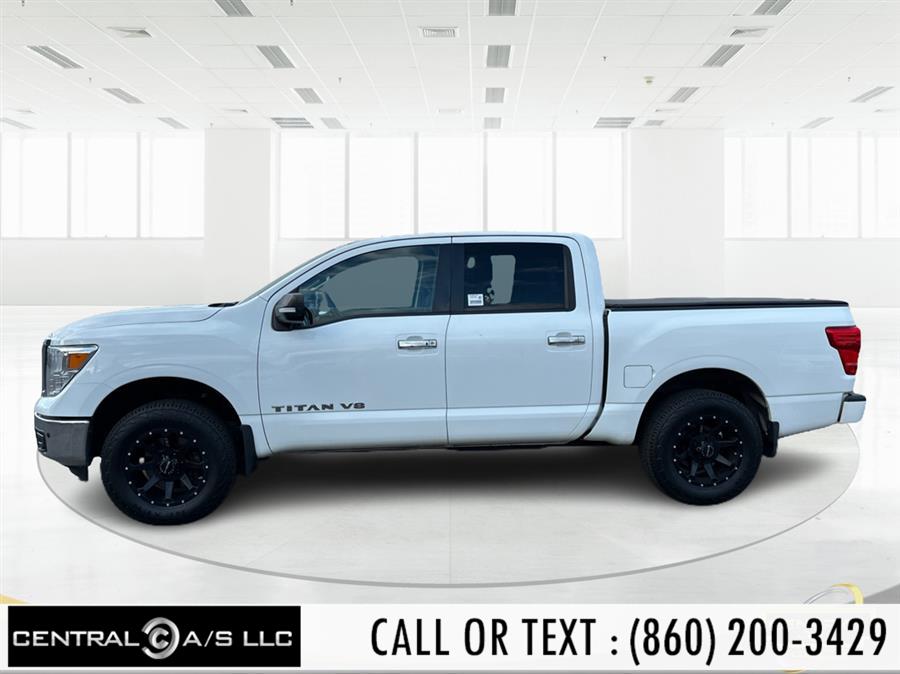2018 Nissan Titan 4x4 Crew Cab PRO-4X photo