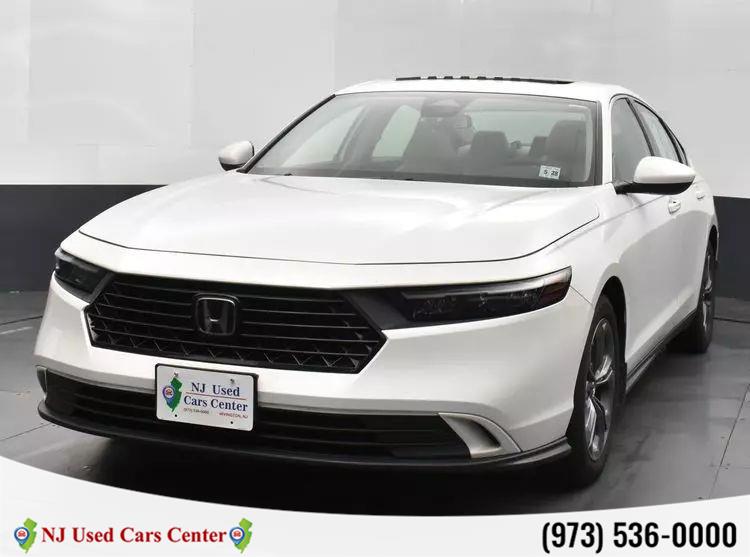 2023 Honda Accord EX Sedan 4D photo