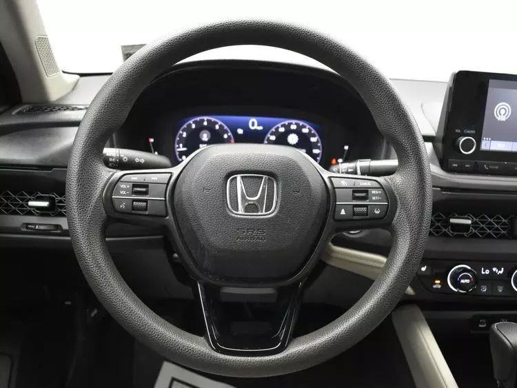 2023 Honda Accord EX Sedan 4D photo