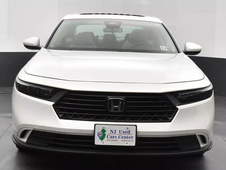 2023 Honda Accord EX Sedan 4D photo