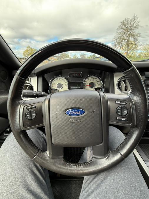 2013 Ford Expedition EL Limited photo