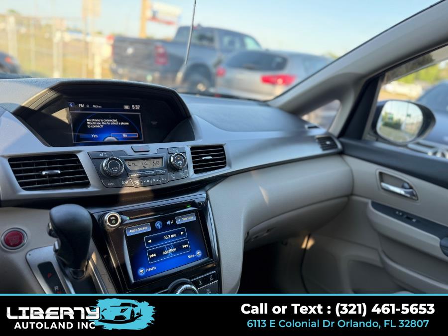 2016 Honda Odyssey 5dr EX-L photo