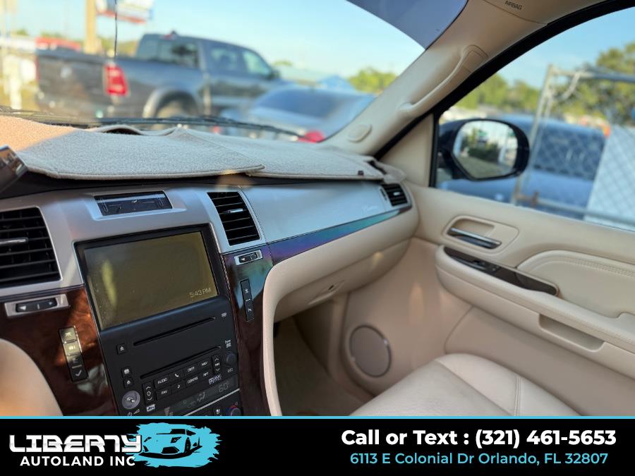 2008 Cadillac Escalade photo