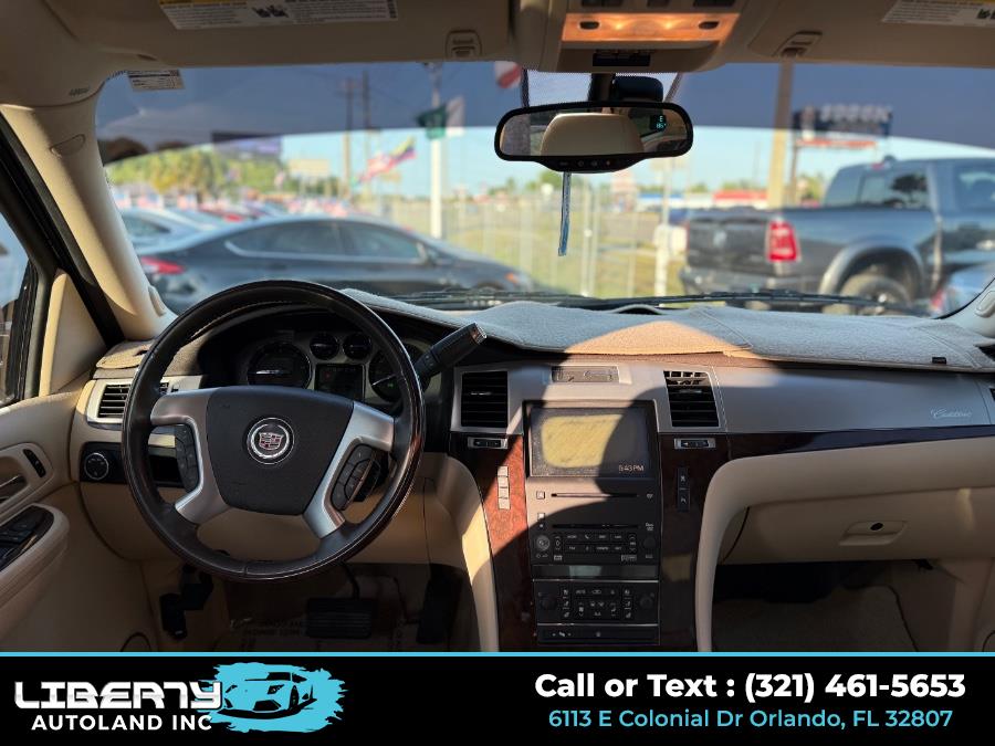 2008 Cadillac Escalade photo