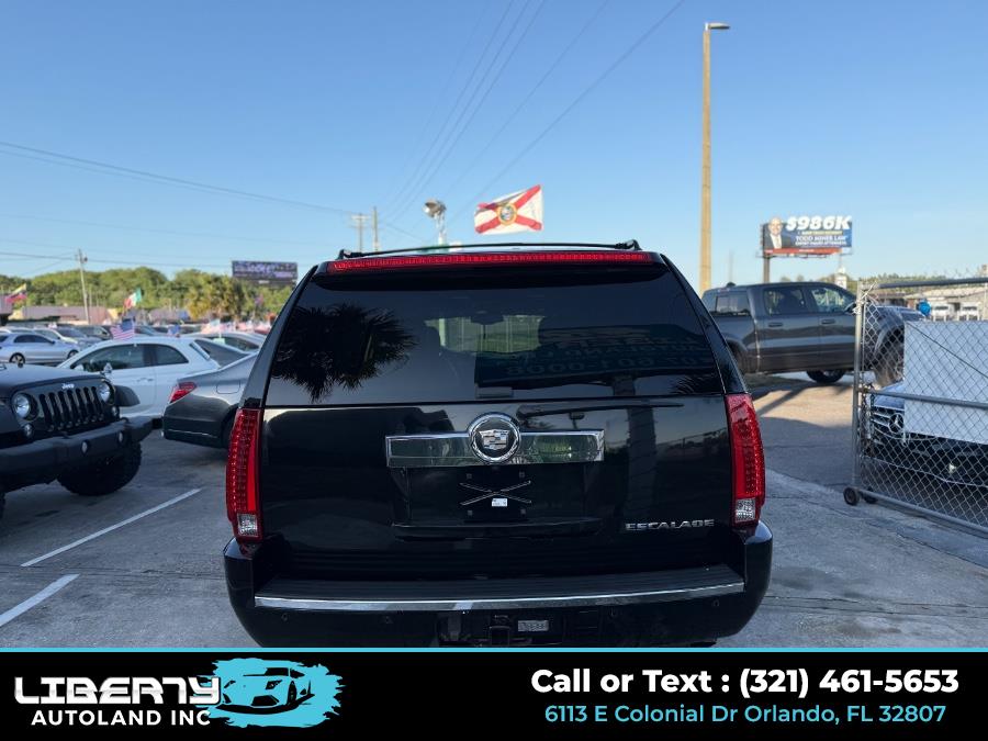 2008 Cadillac Escalade photo