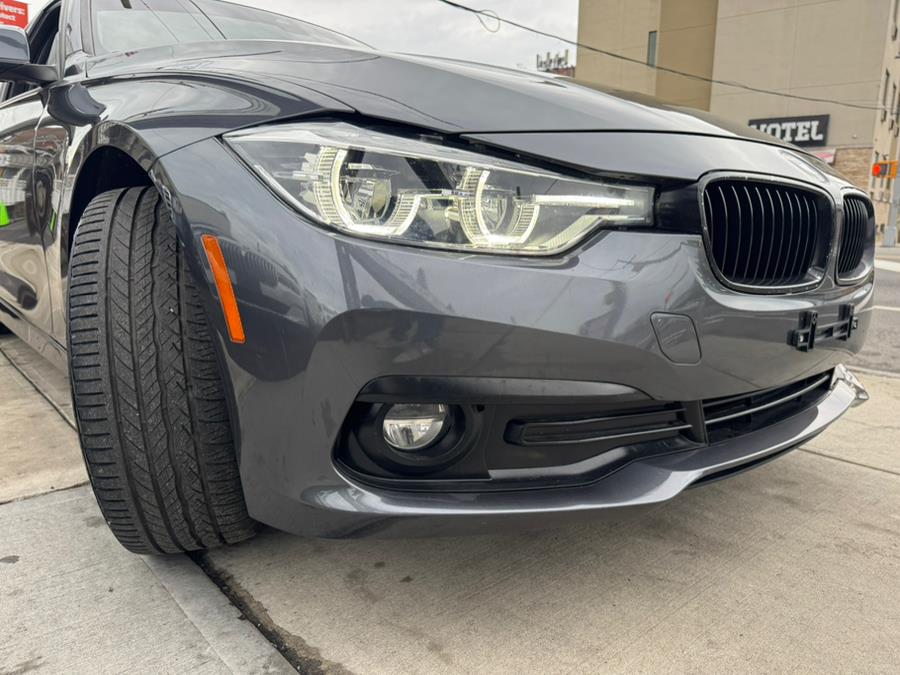 2018 BMW 3-Series 320i xDrive Sedan South Africa photo