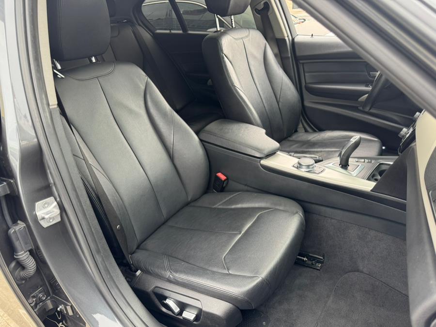 2018 BMW 3-Series 320i xDrive Sedan South Africa photo