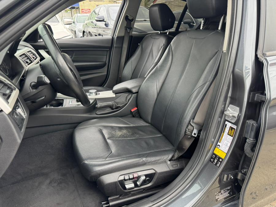 2018 BMW 3-Series 320i xDrive Sedan South Africa photo