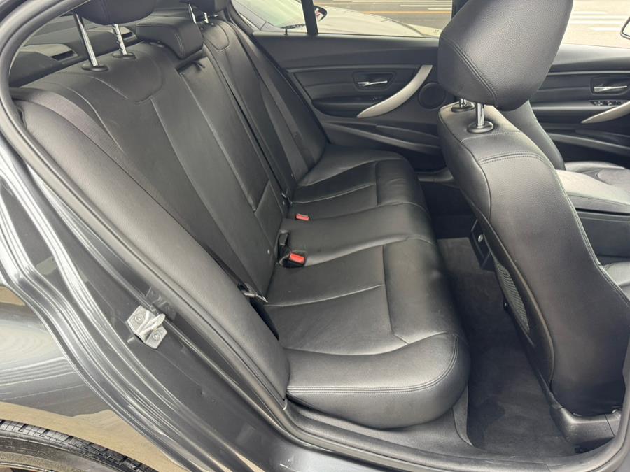2018 BMW 3-Series 320i xDrive Sedan South Africa photo