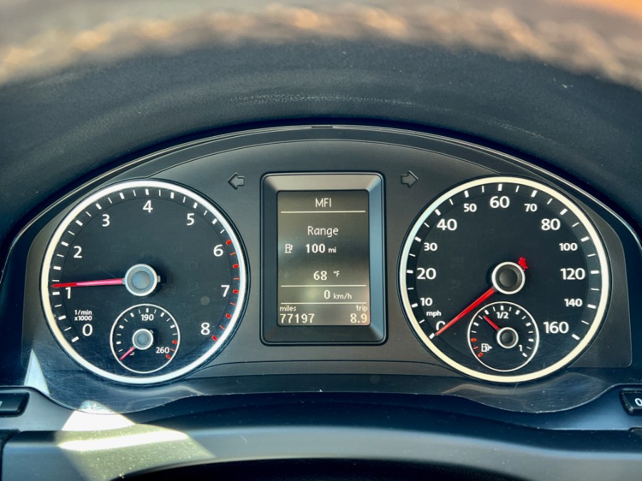 2012 Volkswagen Tiguan S 4Motion photo