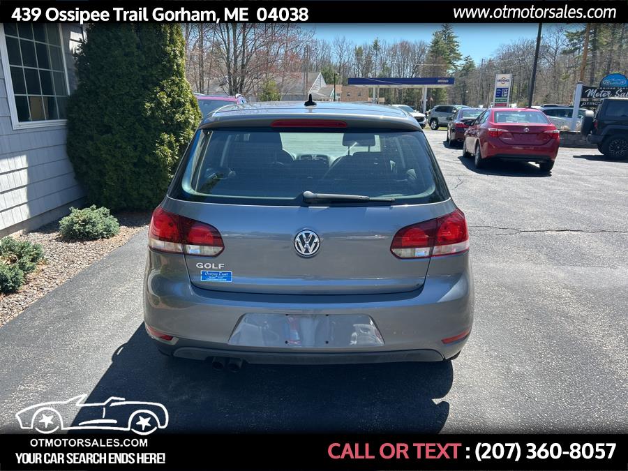 2012 Volkswagen Golf Base PZEV photo